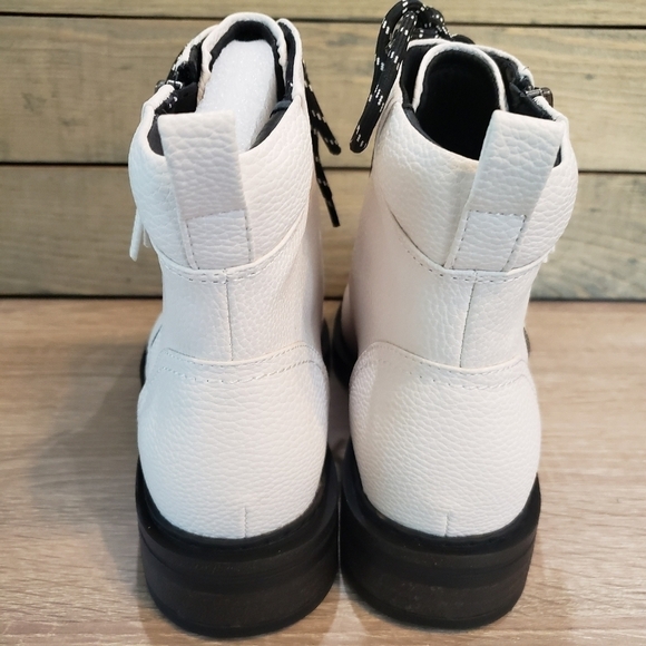 BareTraps AmySue Combat Boot Women's Sz 8.5 - Picture 5 of 7